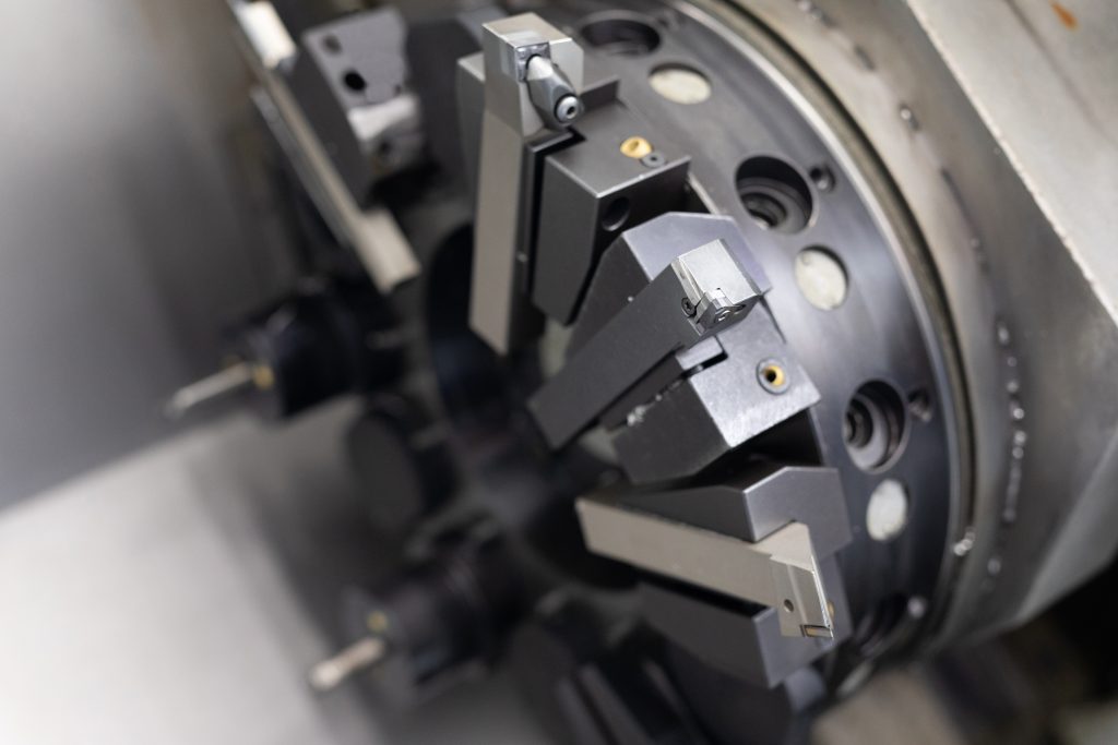 Akıllı Fabrikalar ve CNC Tabanlı Üretim Teknolojileri